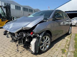 Salvage car Opel Corsa  2021/1
