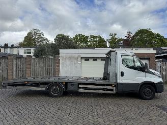 Iveco Daily Oprijwagen 35S16 2.3 / AUTOMAAT picture 6