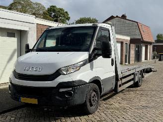 Iveco Daily Oprijwagen 35S16 2.3 / AUTOMAAT picture 34