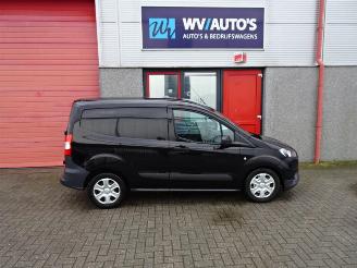 Ford Transit Courier 1.5 TDCI Ambiente AIRCO RIJDBARE SCHADE picture 6