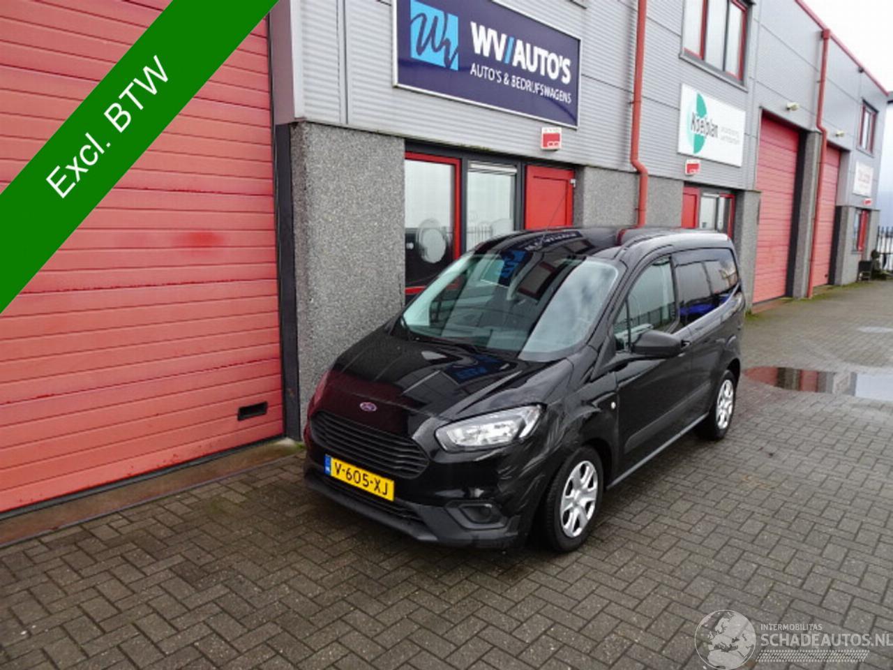 Ford Transit Courier 1.5 TDCI Ambiente AIRCO RIJDBARE SCHADE
